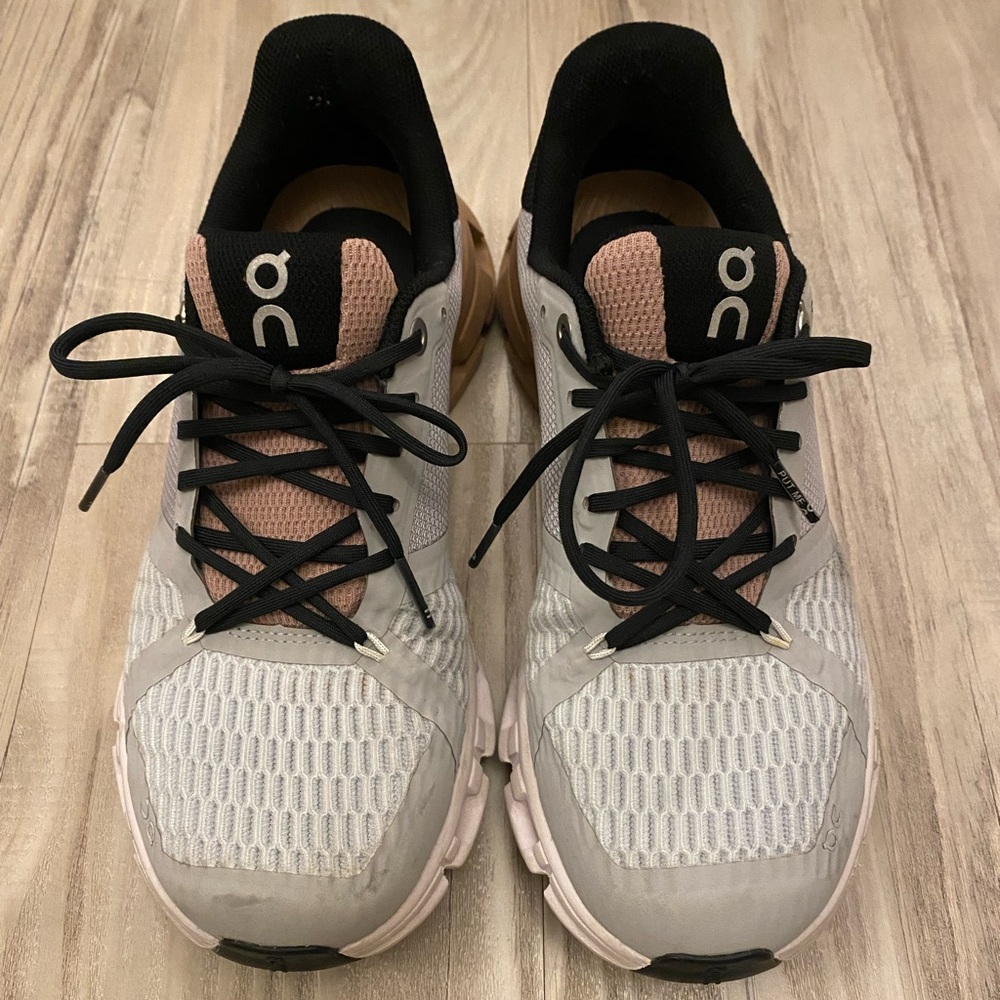 Oncloud Tennis Shoes